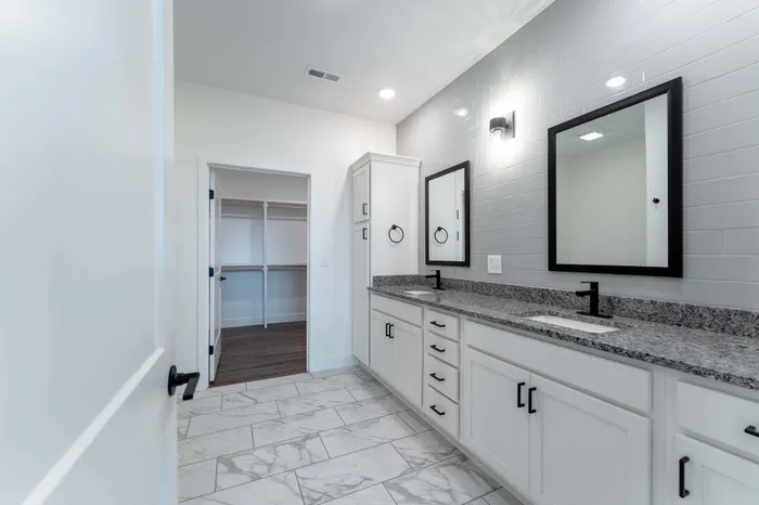 Villas-At-Anthony-Park-55-Plus-Community-South-Springfield-Missouri-Two-Bedroom-A-Unit-101B-Primary-Bathroom-Double-Vanity