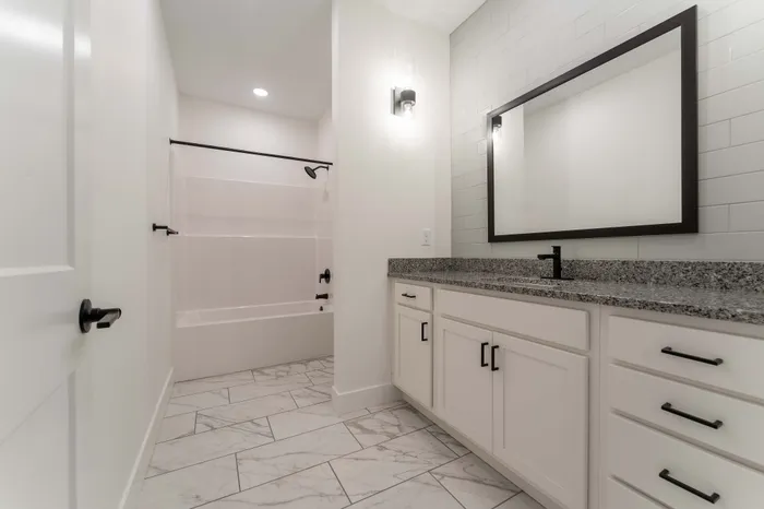 Villas-At-Anthony-Park-55-Plus-Community-South-Springfield-Missouri-Two-Bedroom-A-Unit-101B-Secondary-Bathroom