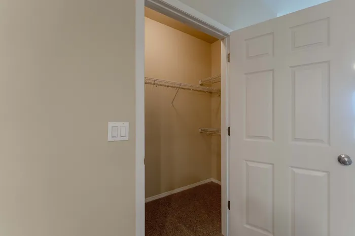 Coryell-Courts-Apartments-North-Springfield-Missouri-Studio-Olivia-Phase-Two-Closet