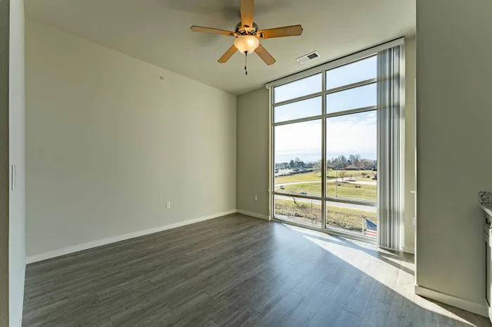 Monarch-Apartments-Springfield-Missouri-Micro-Studio-Living-Space
