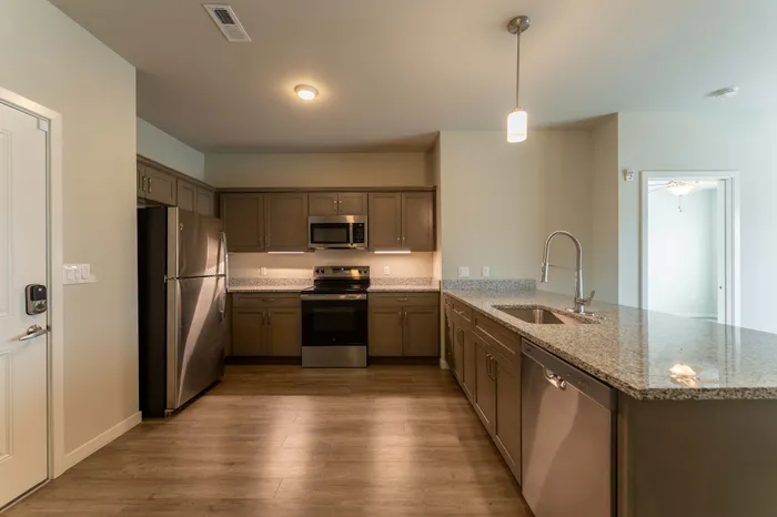 Monarch-Apartments-Springfield-Missouri-Three-Bedroom-A-Kitchen