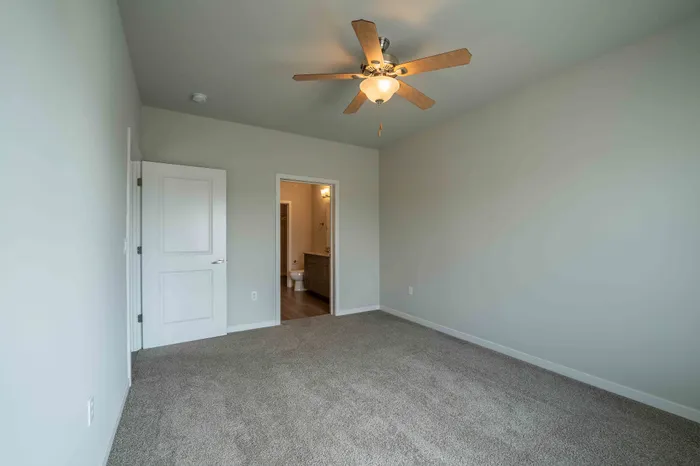 Monarch-Apartments-Springfield-Missouri-Three-Bedroom-A-Primary-Bedroom-Bathroom-Entrance