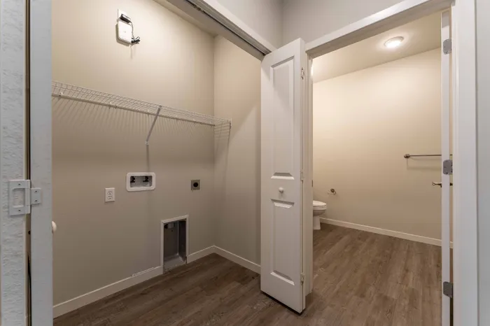 Monarch-Apartments-Springfield-Missouri-Three-Bedroom-A-Washer-And-Dryer-Connections