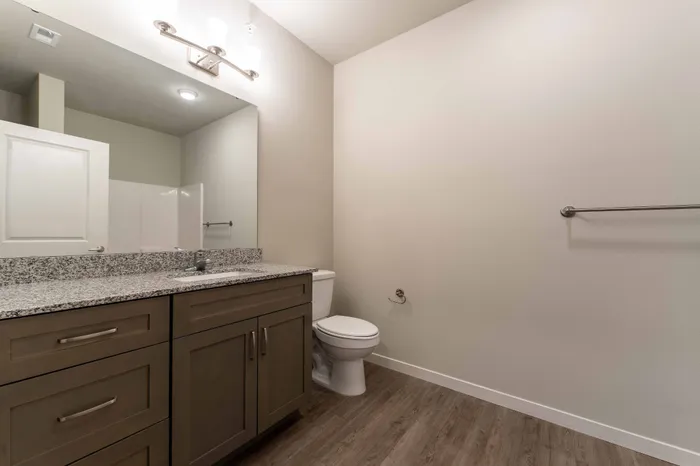 Monarch-Apartments-Springfield-Missouri-Three-Bedroom-A-Secondary-Bathroom