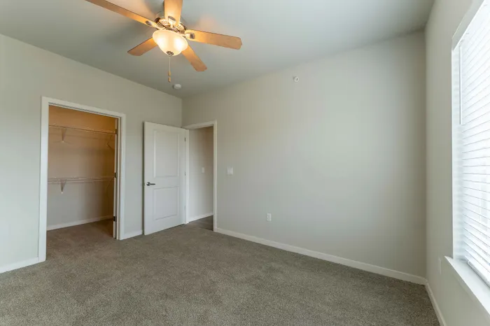 Monarch-Apartments-Springfield-Missouri-Three-Bedroom-A-Third-Bedroom-Closet