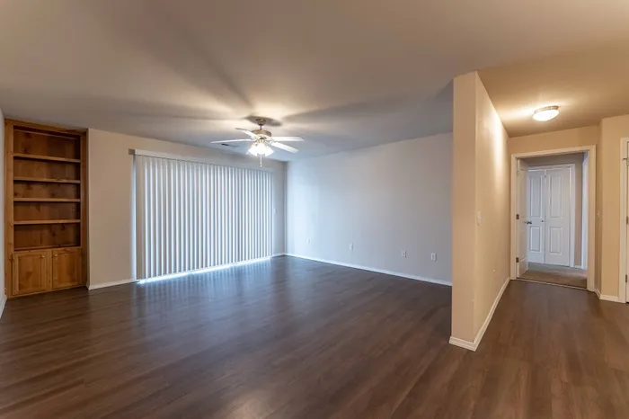 The-Abbey-Apartments-Springfield-Missouri-Three-Bedroom-Premium-Living-Room-And-Patio-Doors