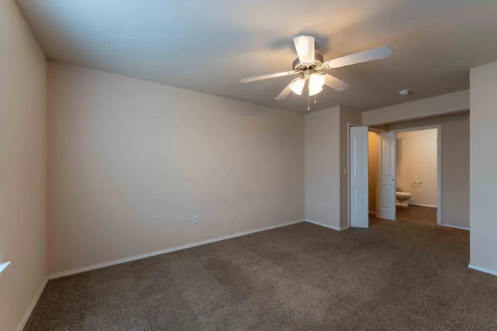 The-Abbey-Apartments-Springfield-Missouri-Three-Bedroom-Premium-Third-Bedroom