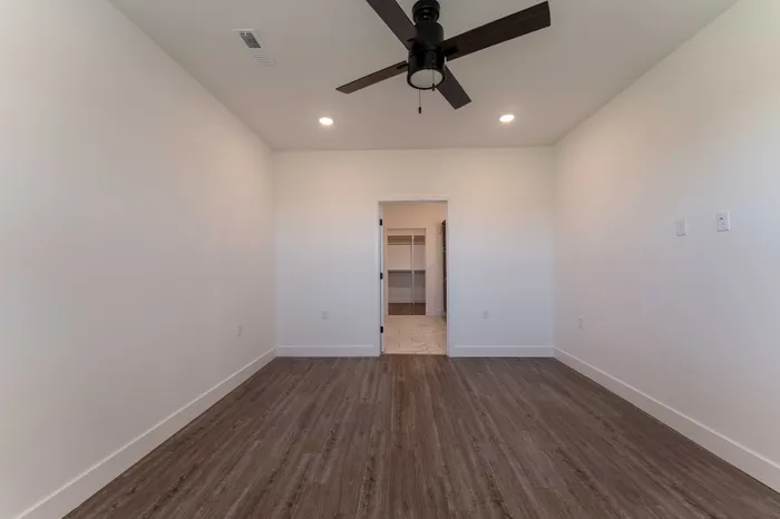 Villas-At-Anthony-Park-55-Plus-Springfield-Missouri-Homes-Two-Bedroom-Unit-209B-Primary-Bedroom-Bathroom-Entrance