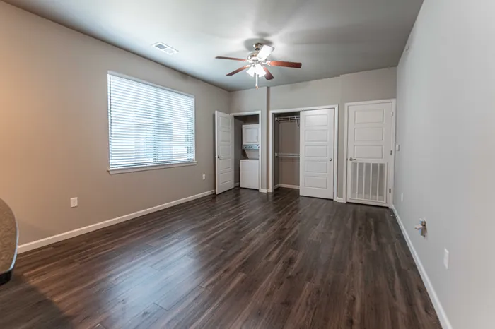Coryell-Commons-55-Plus-Apartments-Springfield-Missouri-Studio-Kitchen-Living-Space