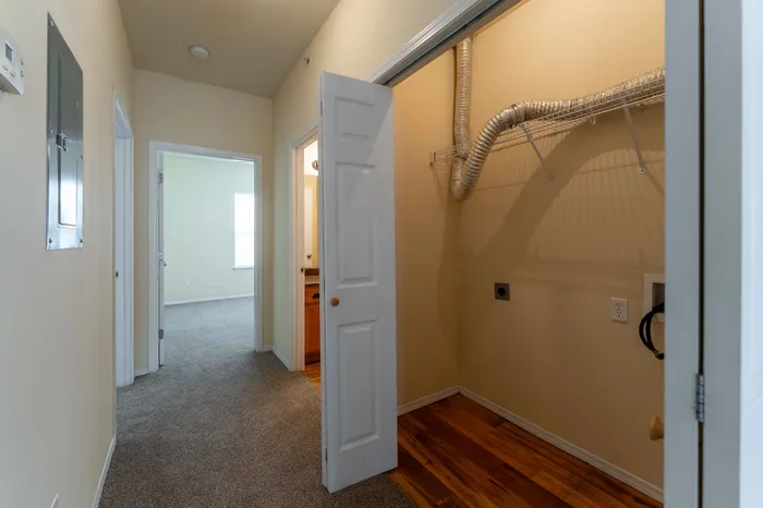 Martin-Riley-Apartment-Homes-Springfield-Missouri-Three-Bedroom-Washer-Dryer-Hookups