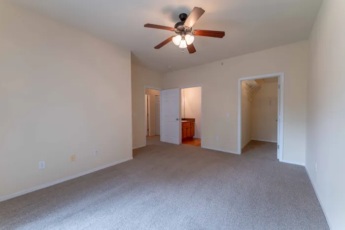 Martin-Riley-Apartment-Homes-Springfield-Missouri-Three-Bedroom-Primary-Bedroom-Entrance