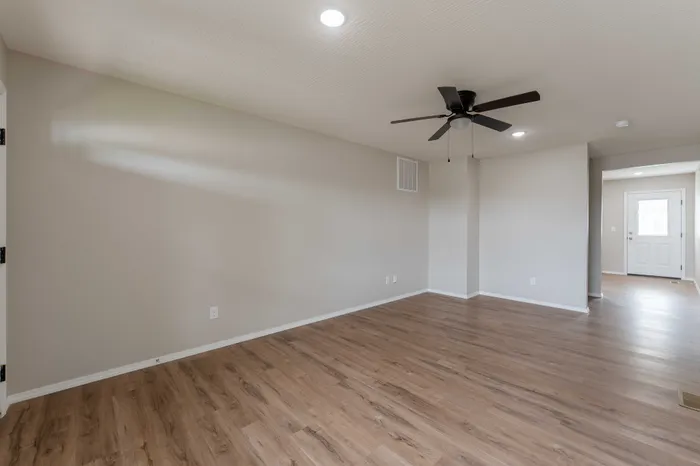 Oakwood-Heights-Townhomes-For-Rent-Republic-Missouri-Phase-2-Three-Bedroom-Unit-602-Living-Room