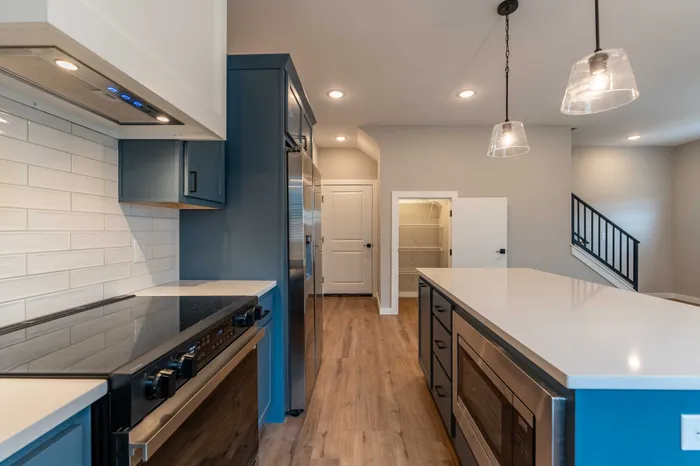 Owen-Silos-Subdivision-Springfield-Missouri-Brooks-Four-Bedroom-Kitchen-Pantry
