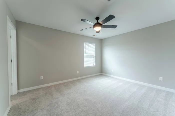 Owen-Silos-Subdivision-Springfield-Missouri-Brooks-Four-Bedroom-Second-Bedroom-Entrance-View