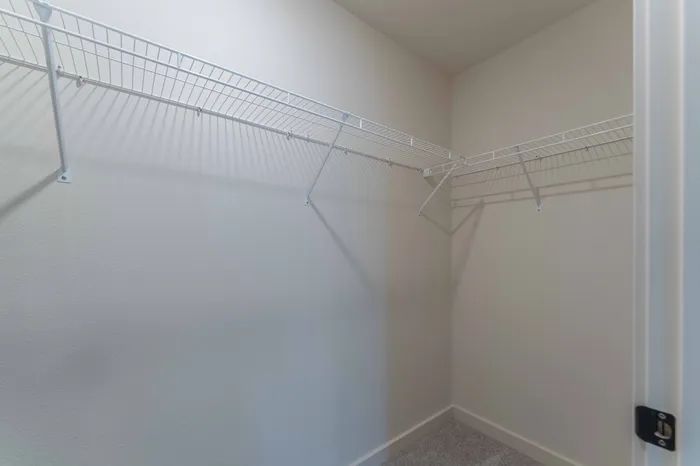 Owen-Silos-Subdivision-Springfield-Missouri-Glasford-Four-Bedroom-Third-Bedroom-Closet
