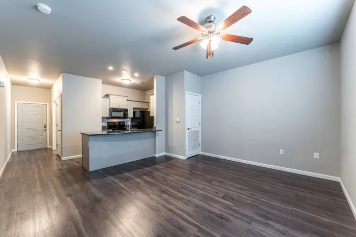 Coryell-Commons-55-Plus-Springfield-Missouri-Laney-Studio-Living-Space