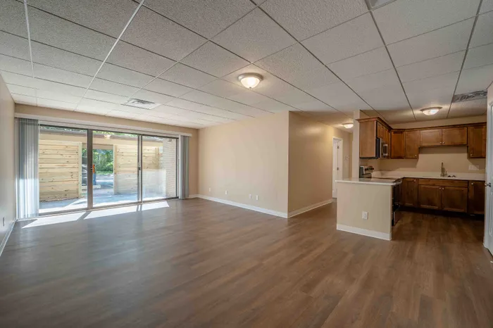 Regency-Towers-Apartments-Rountree-Neighborhood-Springfield-MO-Remodeled-2-Bedroom-Living-Room