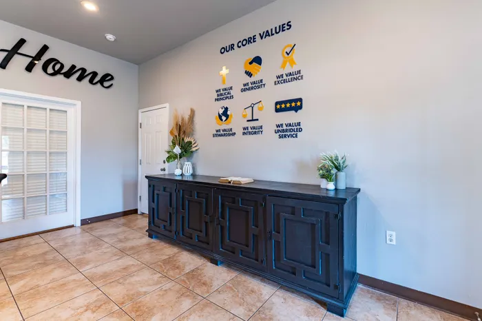 Coryell-Crossing-Apartments-Springfield-Missouri-Leasing-Office-Core-Values