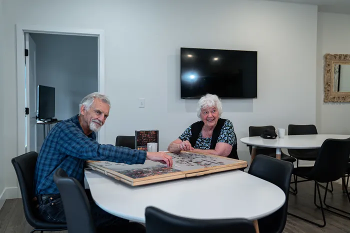 Villas-At-Anthony-Park-55-Plus-Community-Springfield-Missouri-Homes-Community-Room-Puzzles