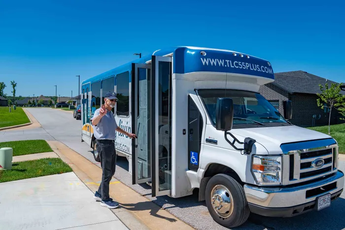 Villas-At-Anthony-Park-55-Plus-Community-Shuttle-Bus-Picking-Up-Resident