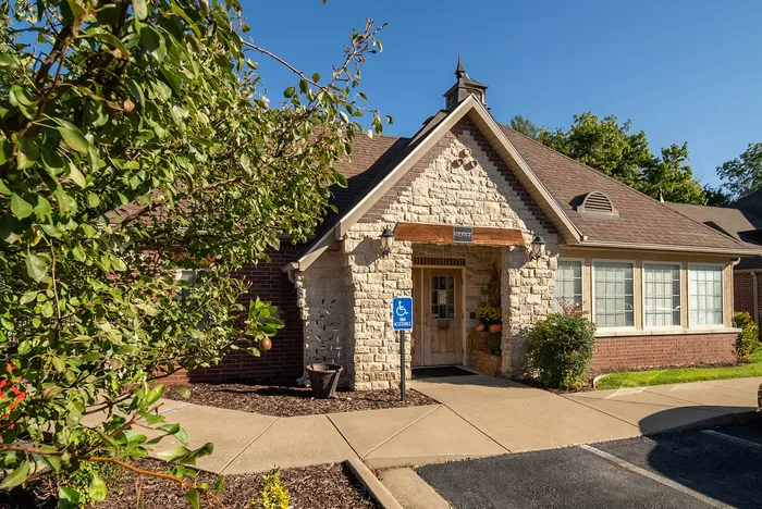 Martin-Riley-Apartment-Homes-East-Springfield-Missouri-Off-I-65-Leasing-Office