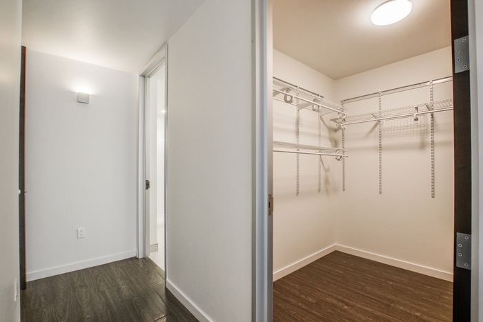 Walk in Closet