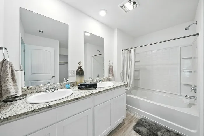 Cullen, Primary Bath with Double Sinks