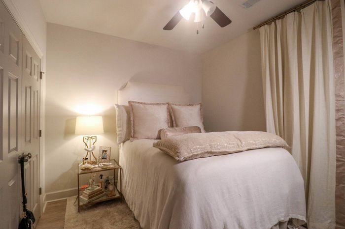 Bedroom with Spacious Closet