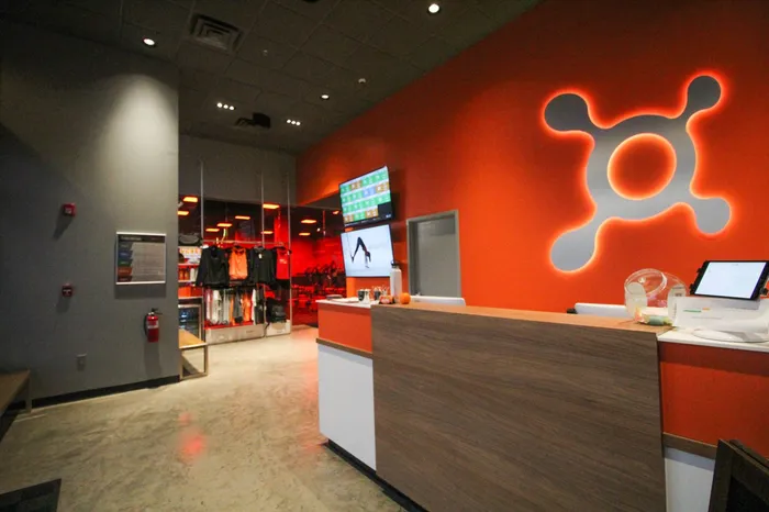 Orangetheory Fitness, On-site Retail