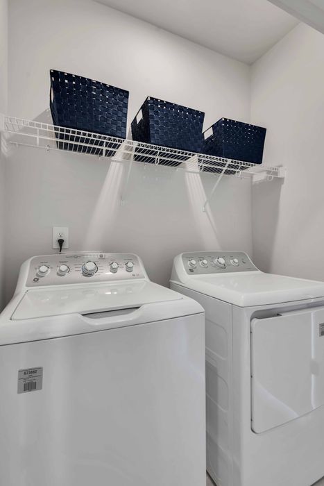 Full Size Washer & Dryer