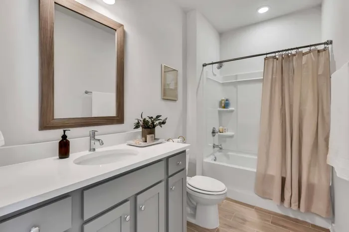 Oversized Garden Tubs and Showers