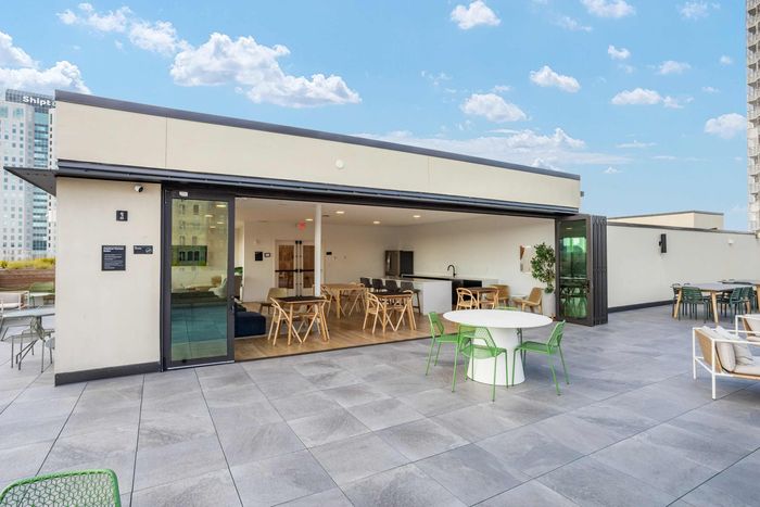 Indoor/Outdoor Lounge with Kitchen