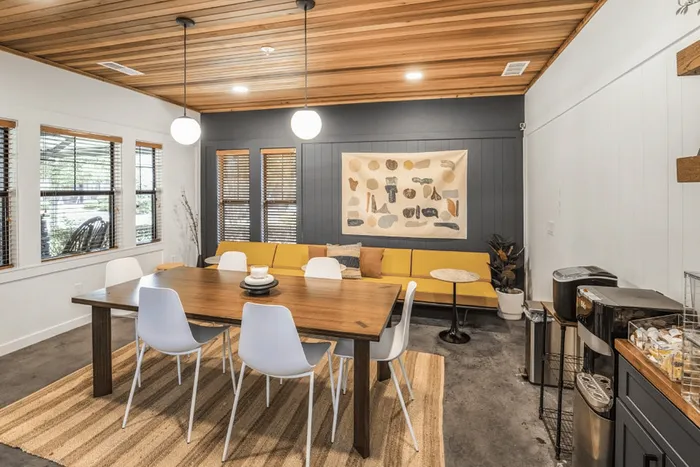Resident dining and study area with seating at The Lodge of Athens