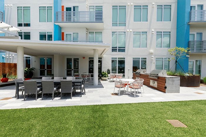 lake nona pixon apartments