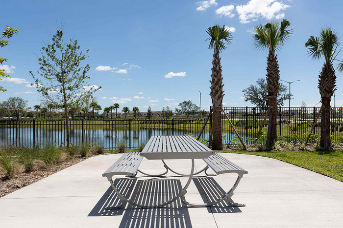 Photos of Lake Nona Concorde apartments in Orlando, FL showcasing modern interiors, luxury amenities, and community spaces