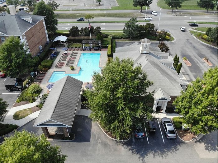 Centerville Manor - Aerial View Pool