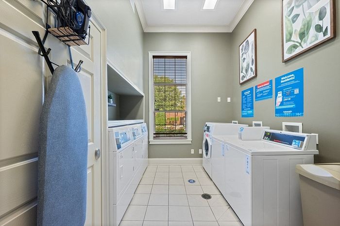 Centerville Manor - Laundry Room