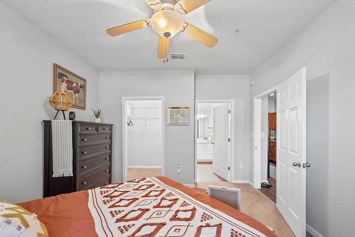 Centerville Manor - Master Bedroom