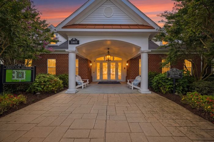 Fenwyck Manor - Front Entrance
