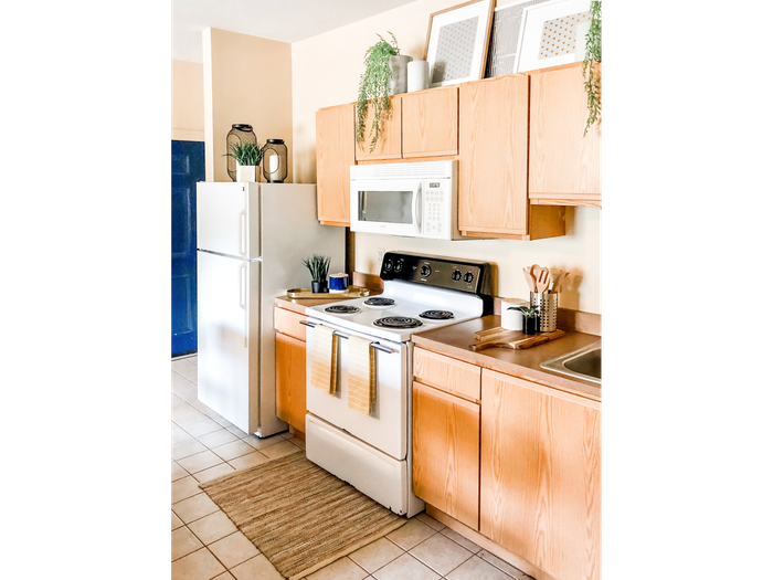 kitchen 1 | University Gate  | Erie, PA Apartment For Rent