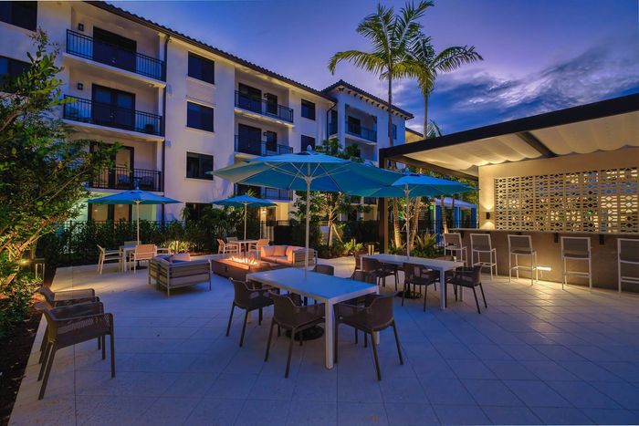 Outdoor Lounge
