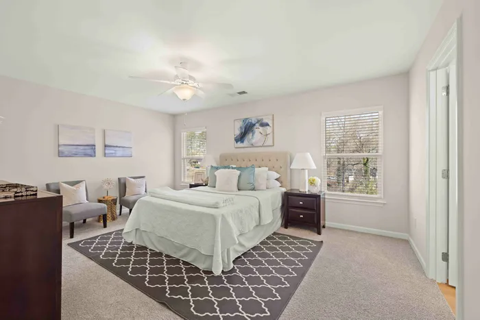main bedroom with ceiling fan