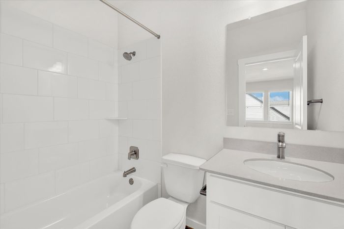 unfurnished bathroom