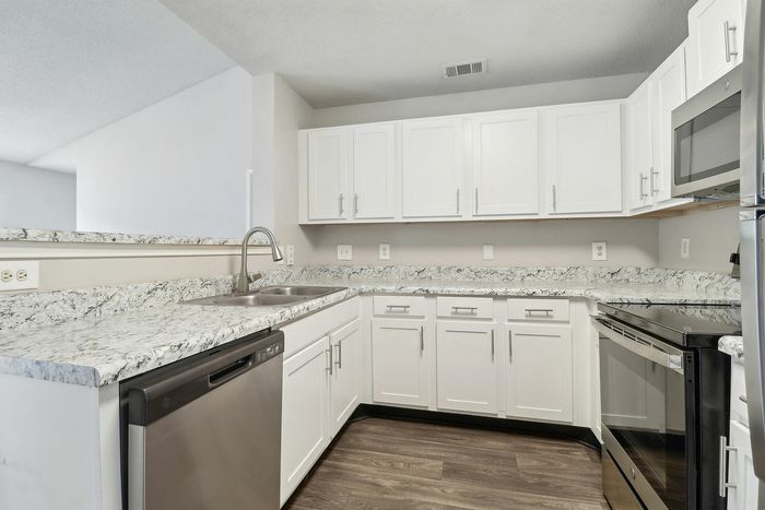 Varia at Oakcrest