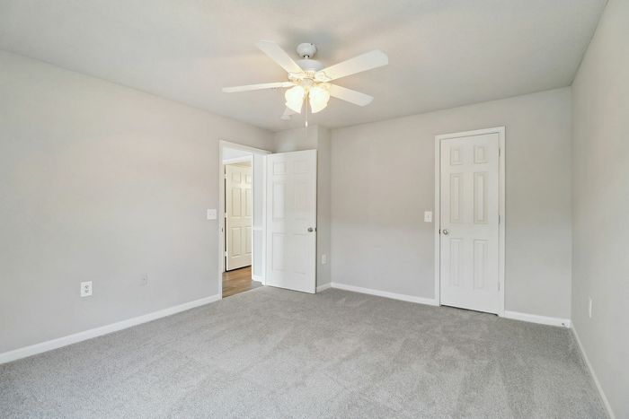 Varia at Oakcrest