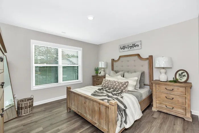 Furnished main bedroom
