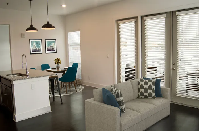 kitchen, dining room, and kitchen