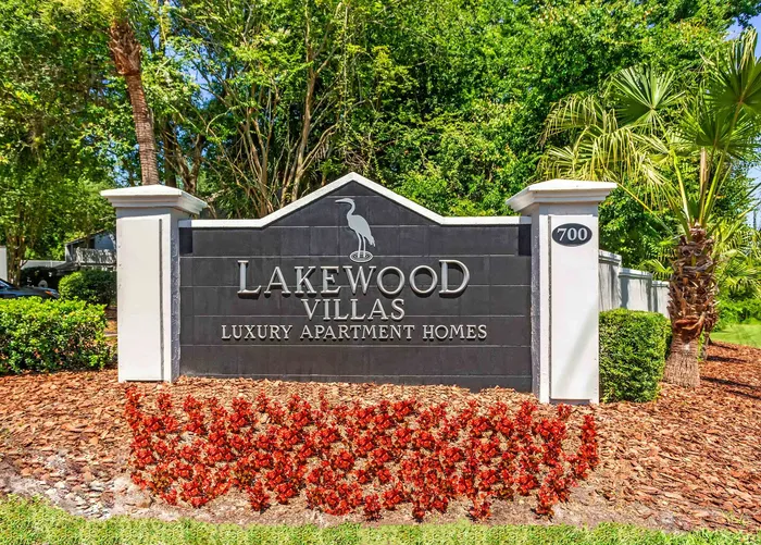 Lakewood Villas Monument Sign