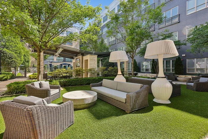 outdoor lounge