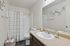 Sunrise Apartments - Modern Bathroom